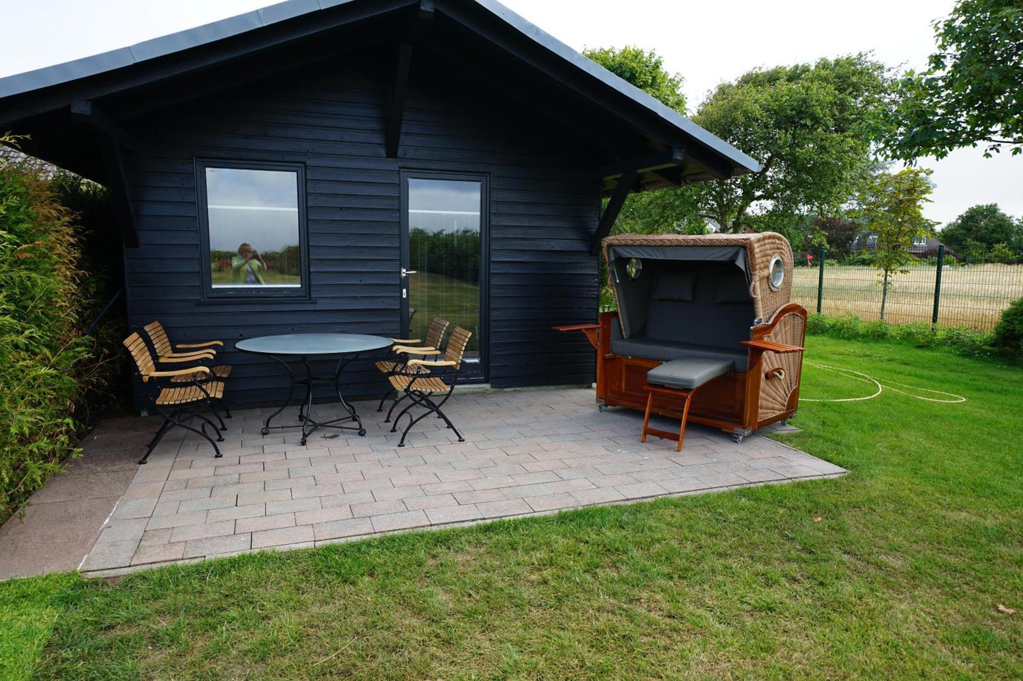 Ferienhaus In Grossmorsum Mit Terrasse Und Grill *